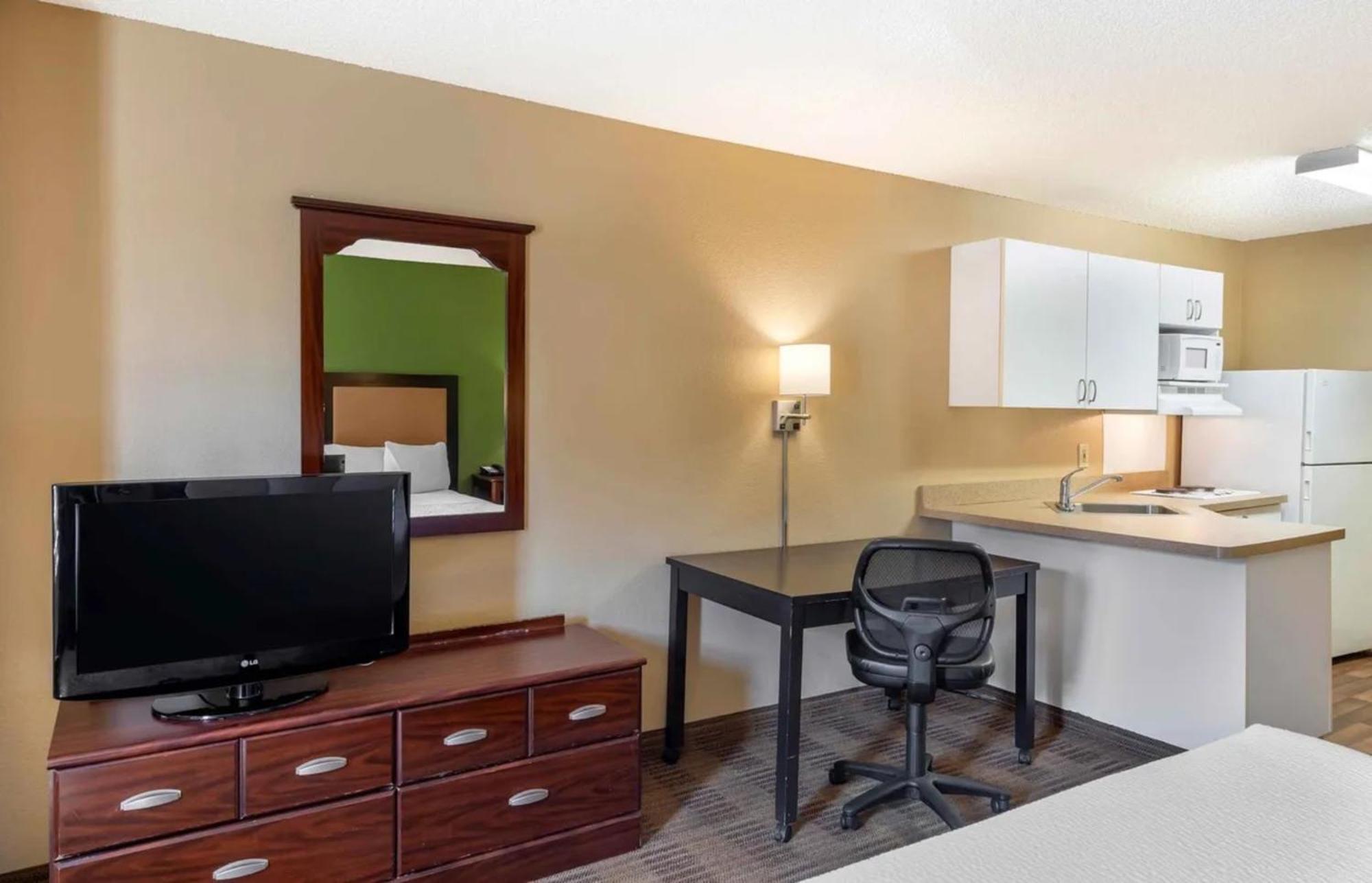 Relax Suites Extended Stay - La Mirada Zewnętrze zdjęcie