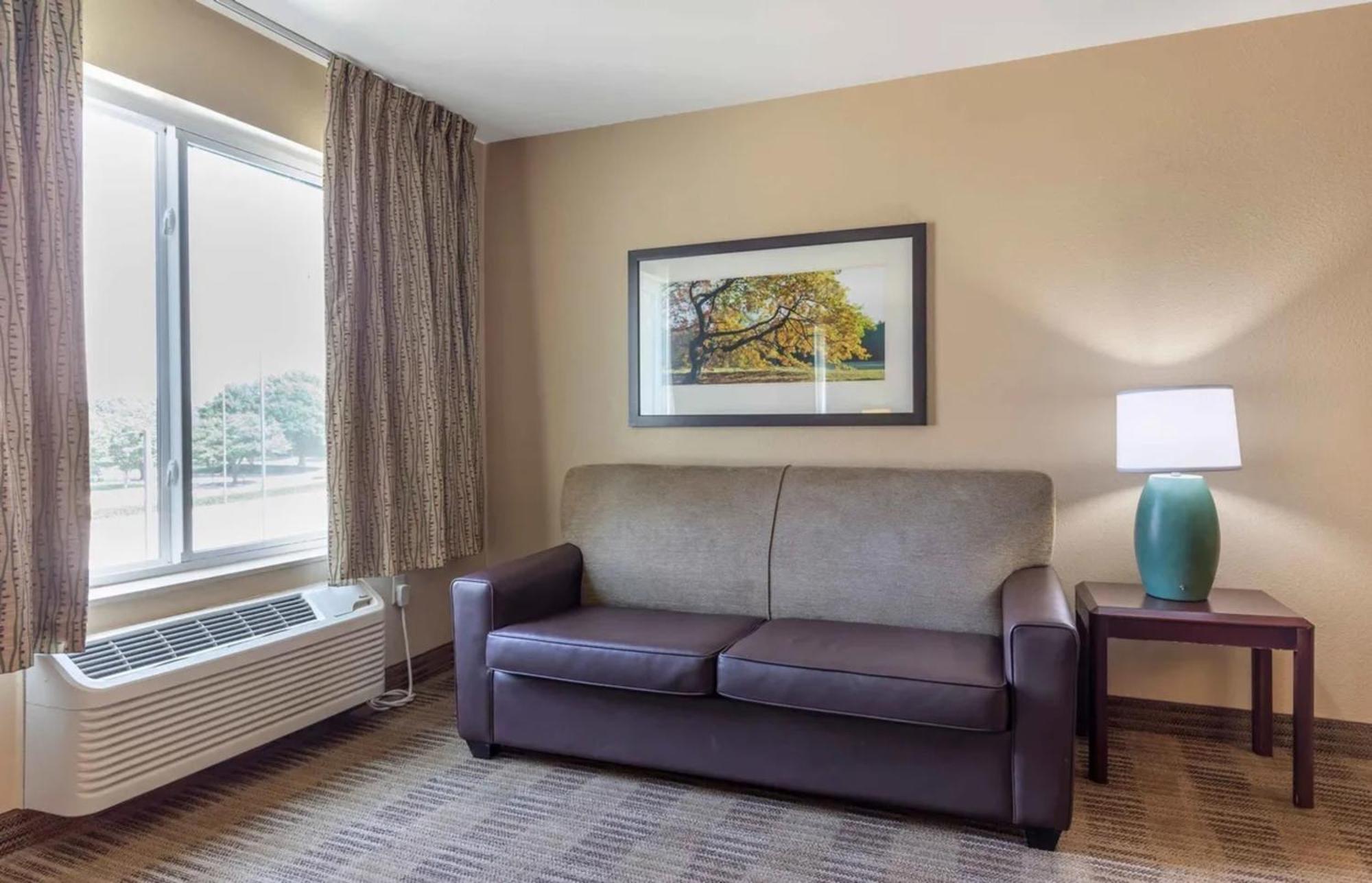 Relax Suites Extended Stay - La Mirada Zewnętrze zdjęcie