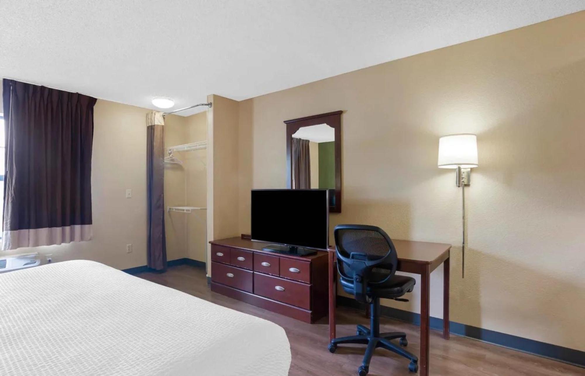 Relax Suites Extended Stay - La Mirada Zewnętrze zdjęcie
